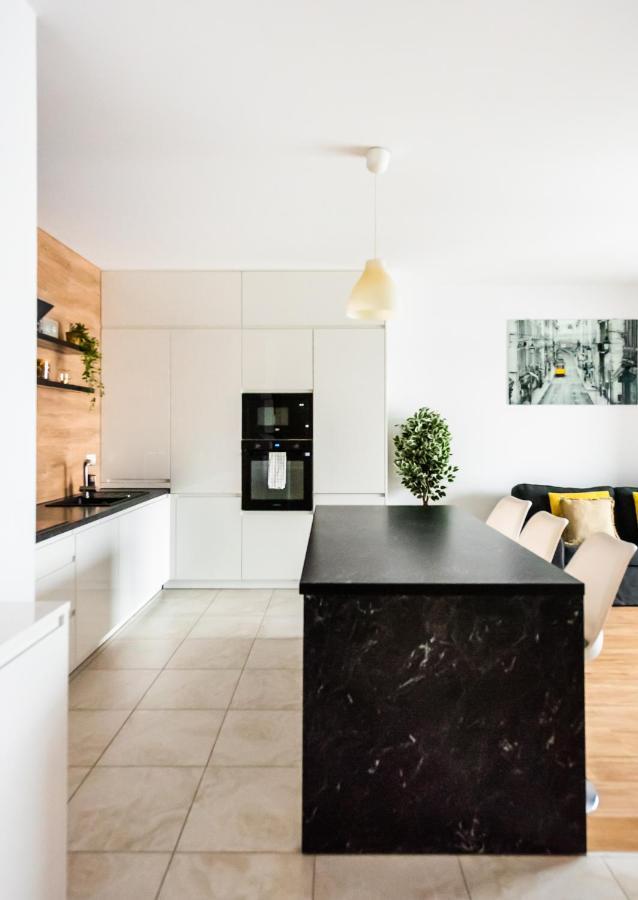 Magazynowa Exclusive Amber Apartment ワルシャワ エクステリア 写真